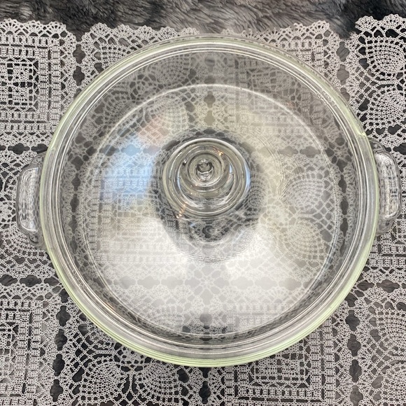 Vintage Early Clear Pyrex Dish Clear Casserole with Lid 4 Cup - Picture 11 of 16
